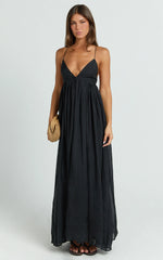 Kourtney Maxi Dress - Plunge V Neck Fit And Flare Dress in Black