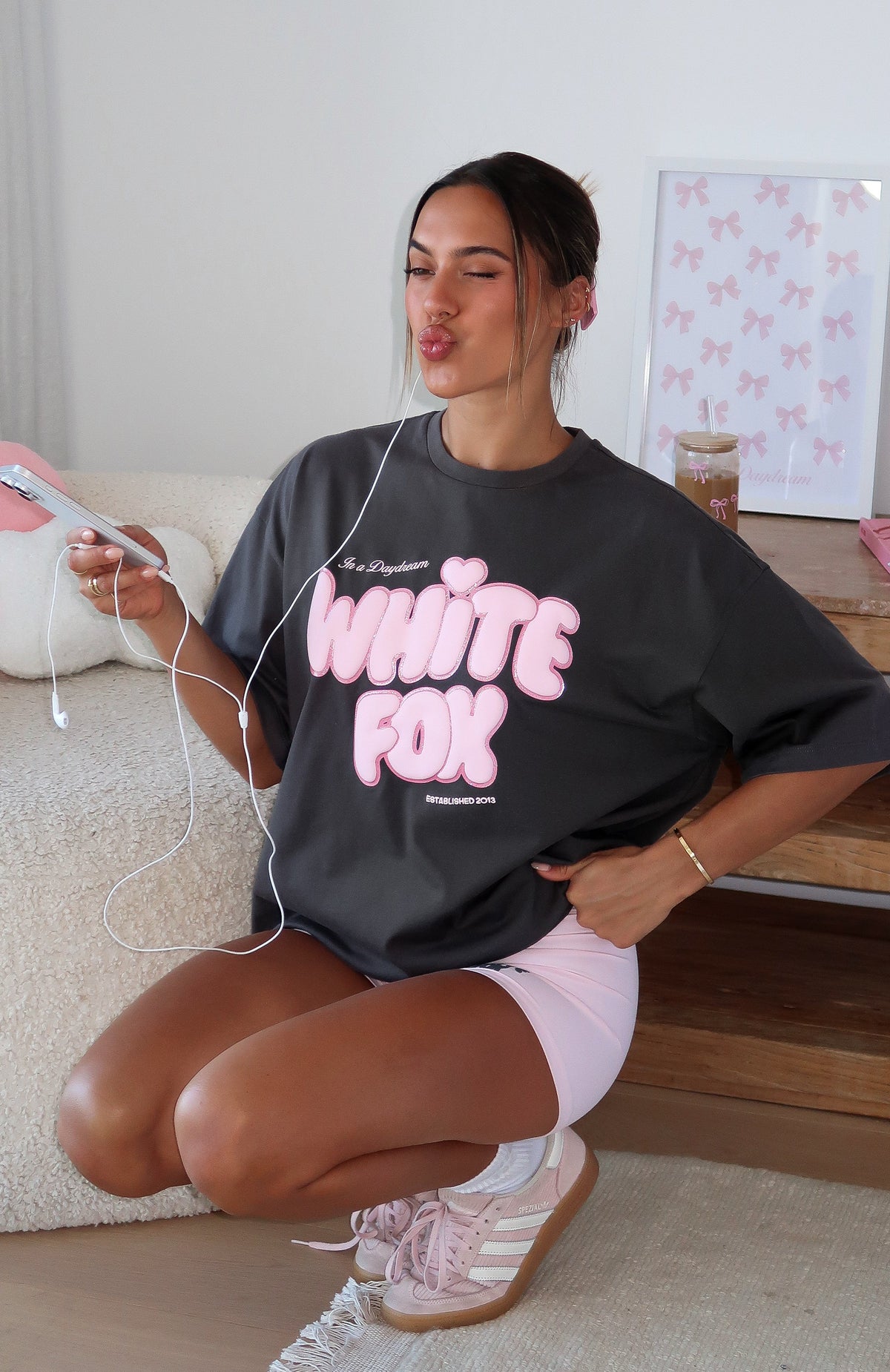 Daydreamers Angelina Oversized Tee Volcanic